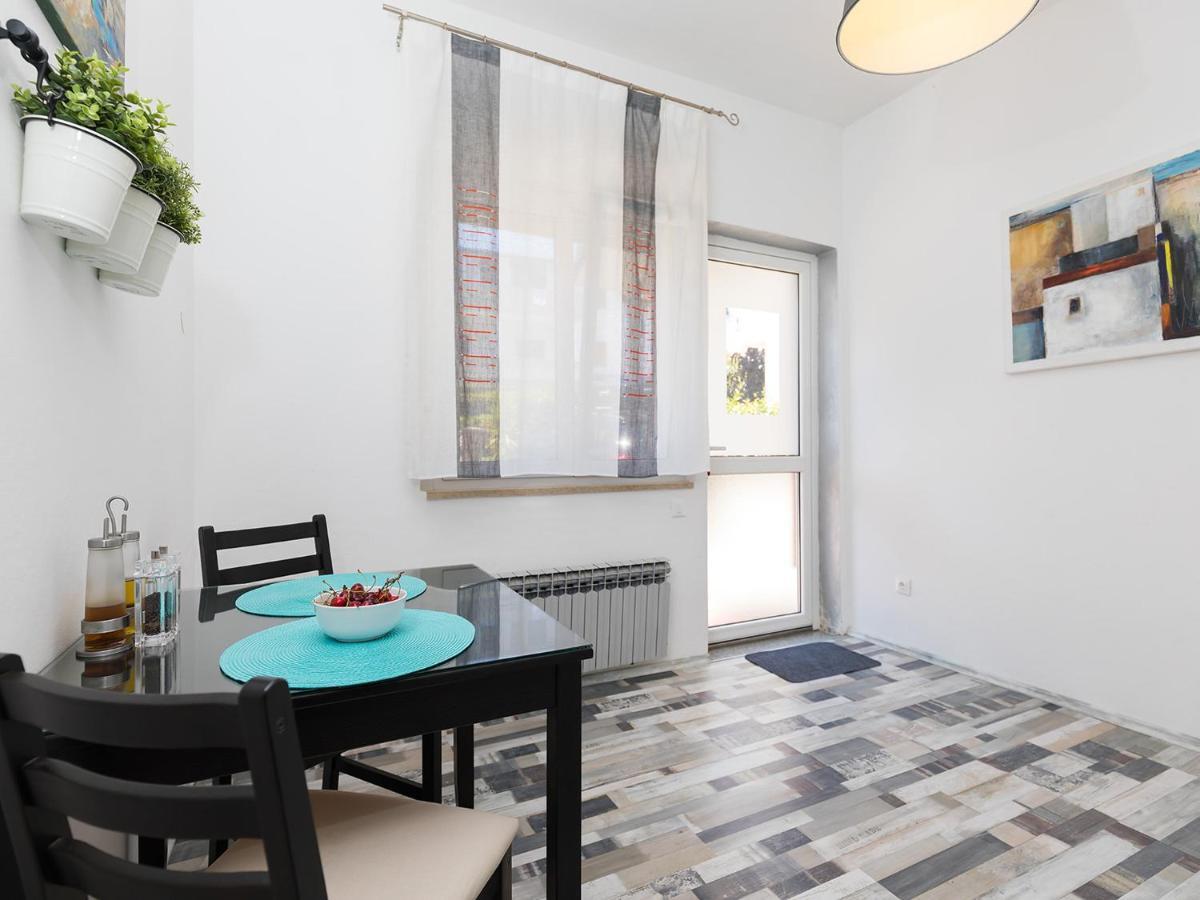 Design Apartment Novigrad Istria Buitenkant foto
